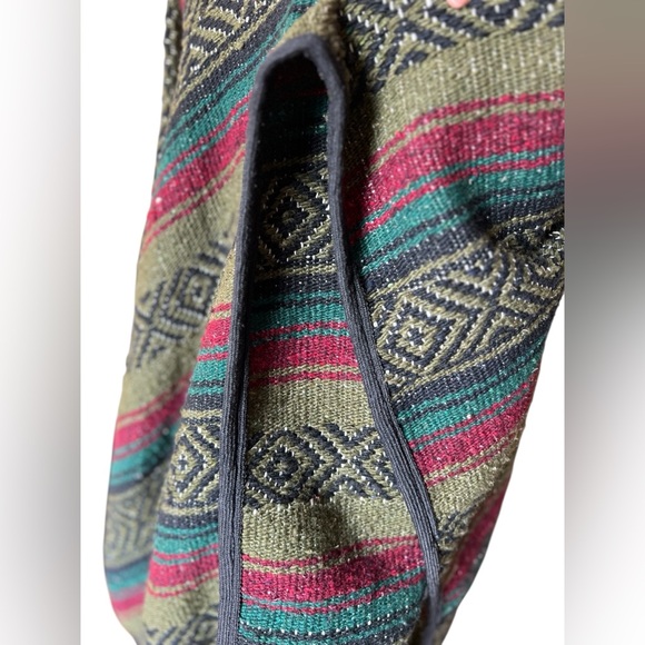 Vintage Woven Green Mexican Southwestern Blanket Style Poncho or Serape, OS - Picture 5 of 10